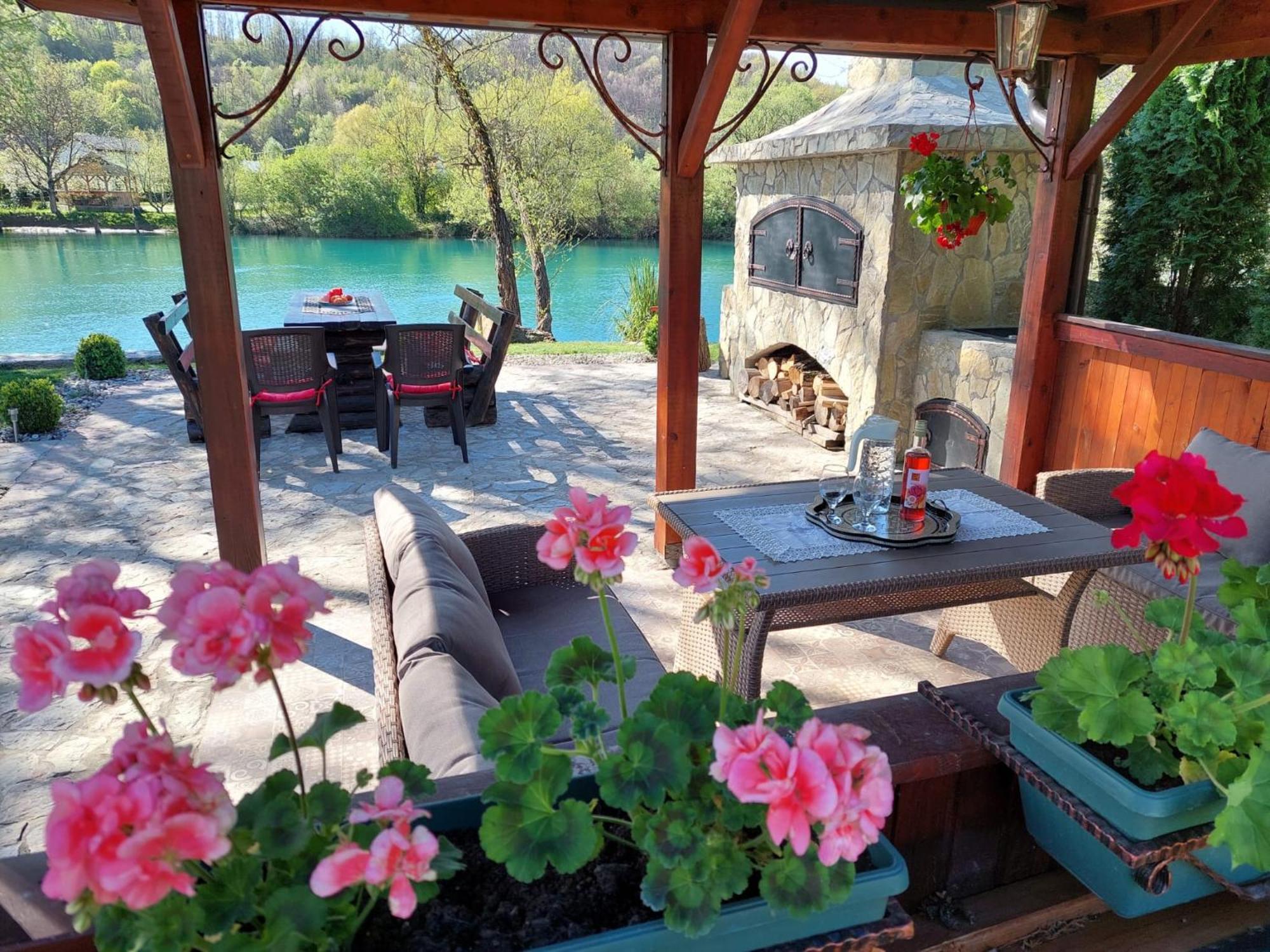 Villa Bosanska Kuca Emina Bihac